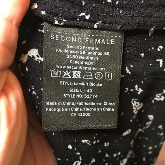 SECOND Female Black White Semi-sheer Blouse Sz L - Picture 9 of 10